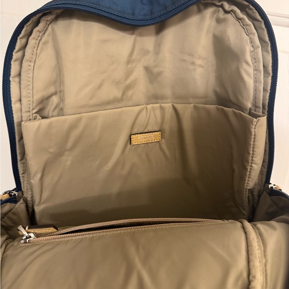 Tumi backpack - Picture 8 of 9